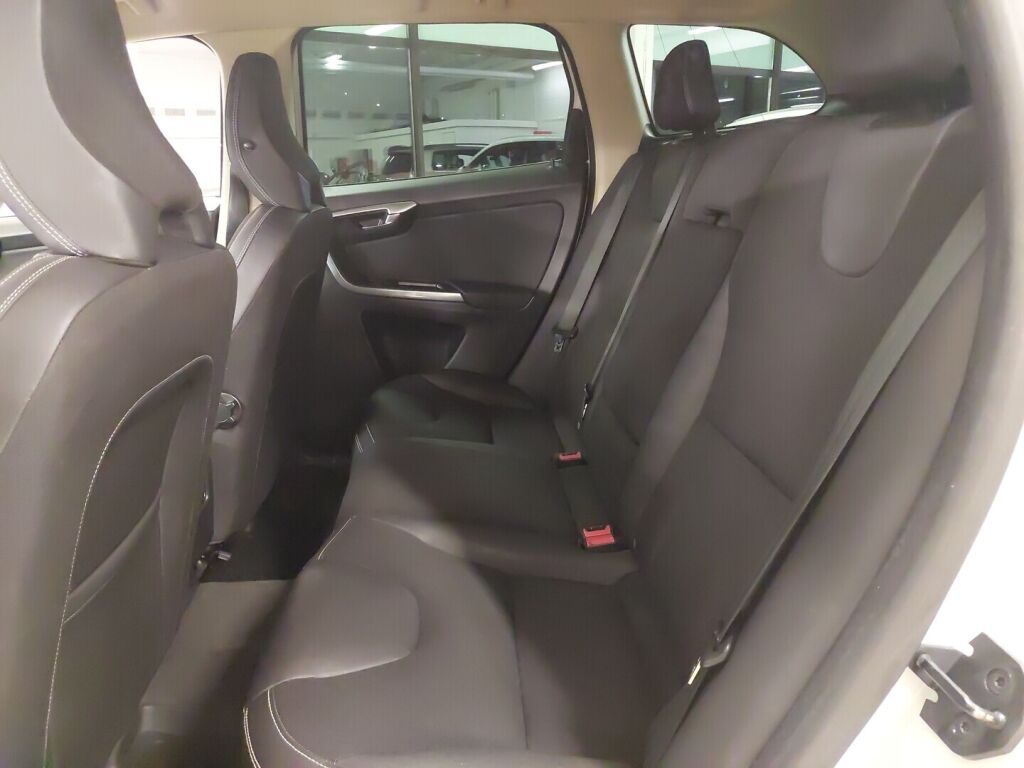 Volvo XC60 2013 Valkoinen