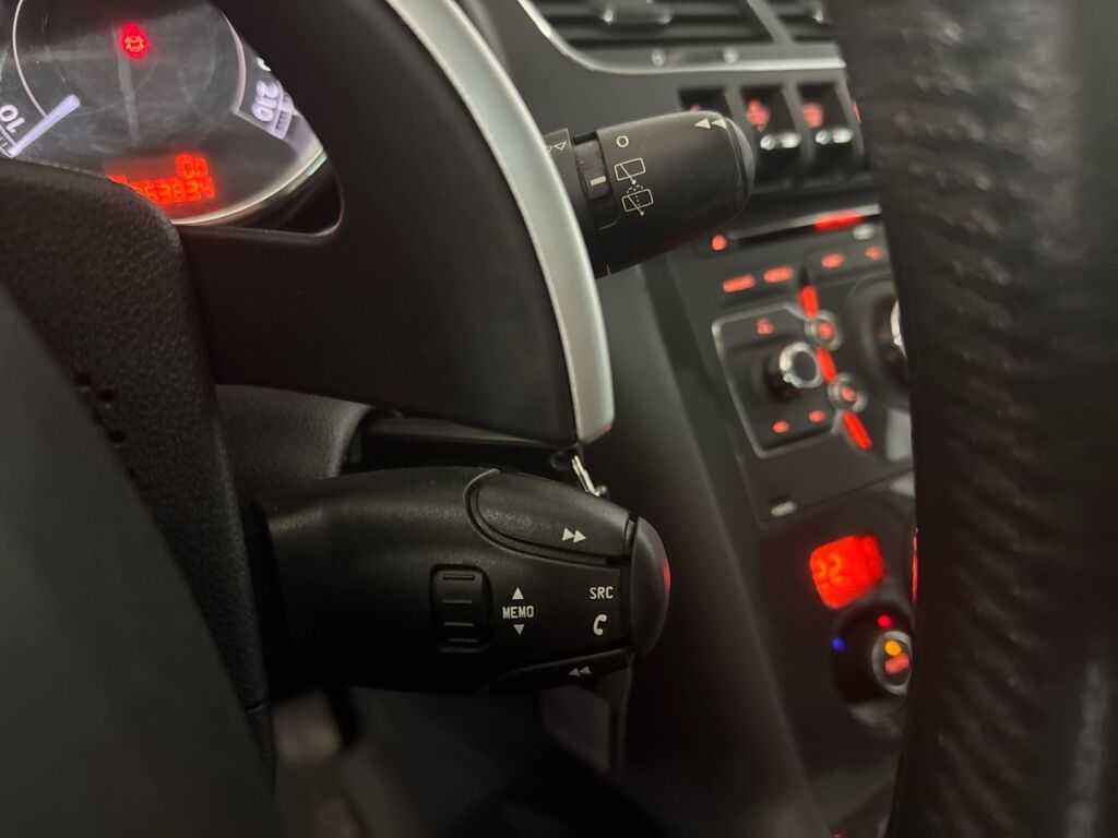 Peugeot 3008 2013 Valkoinen