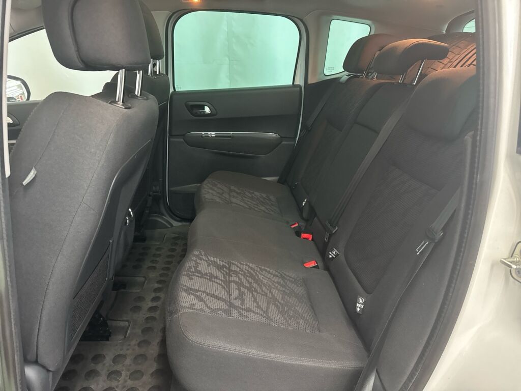 Peugeot 3008 2013 Valkoinen