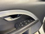 Volvo V70 2012 Valkoinen