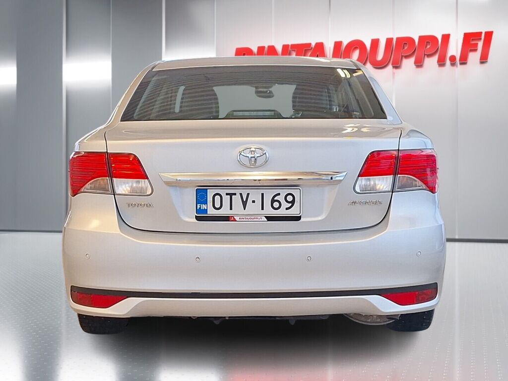 Toyota Avensis 2013 Hopea