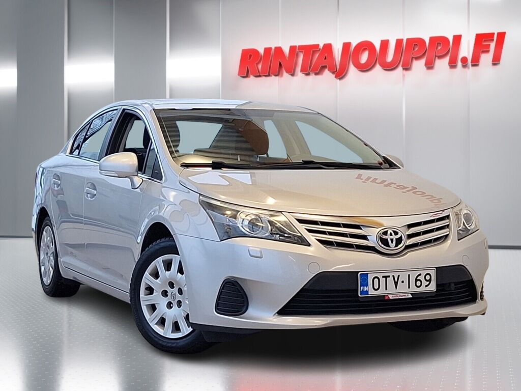 Toyota Avensis 2013 Hopea