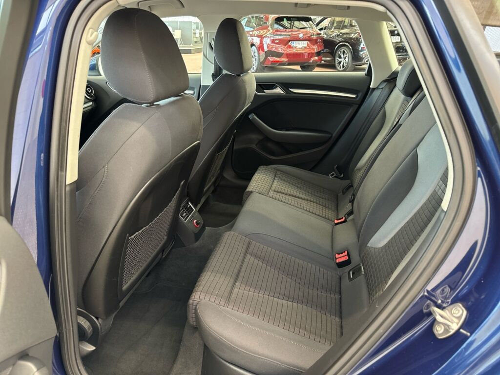 Audi A3 2013 Sininen