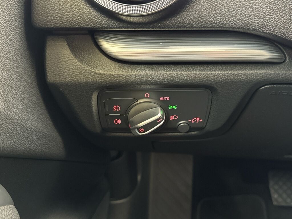 Audi A3 2013 Sininen