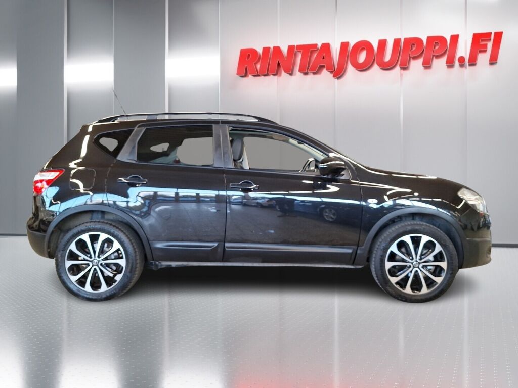 Nissan Qashqai 2013 Musta