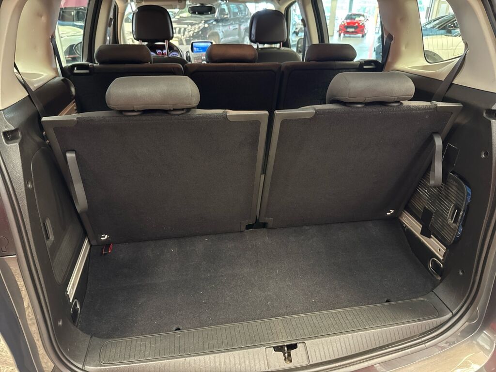 Opel Zafira Tourer 2013 Harmaa