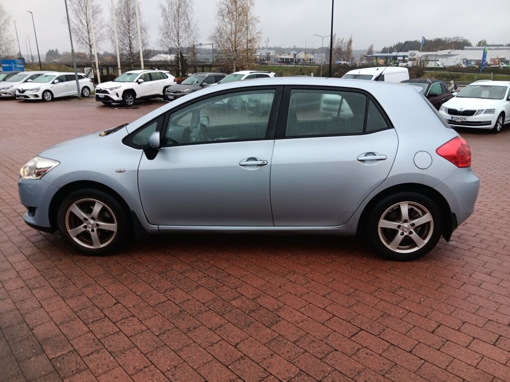 Toyota Auris 2008 Sininen