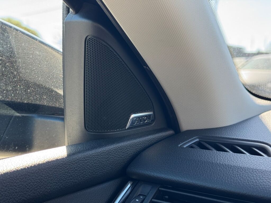 Skoda Octavia 2013 Musta