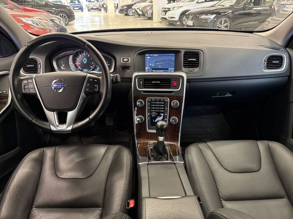 Volvo S60 2013 Ruskea (beige)