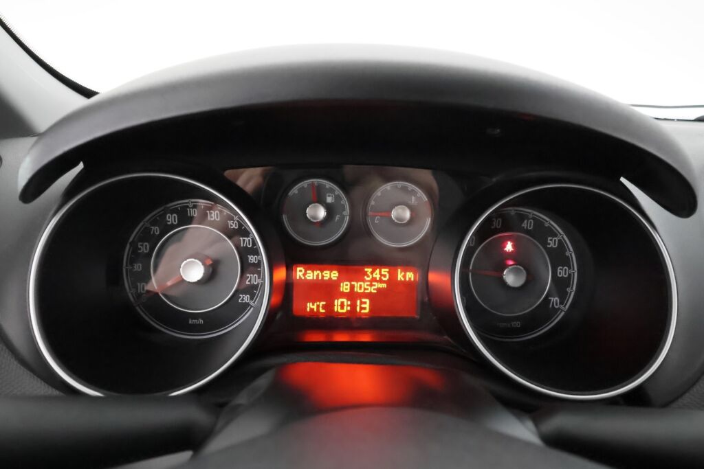 Fiat Punto 2013 Valkoinen