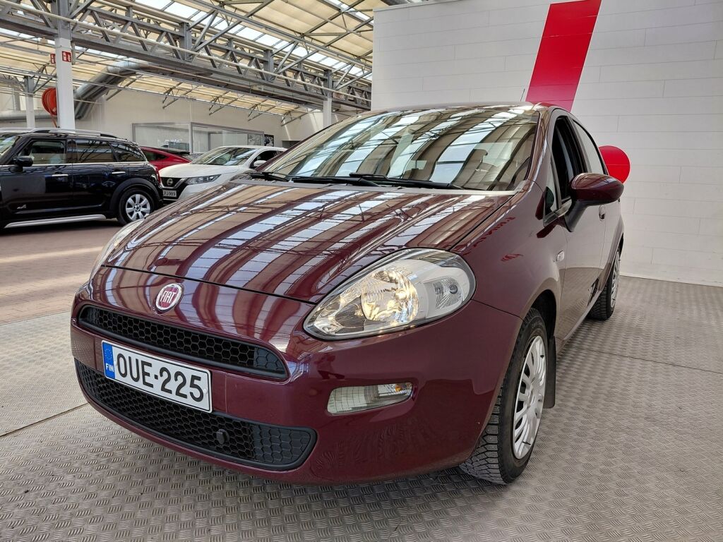Fiat Punto 2013 Punainen