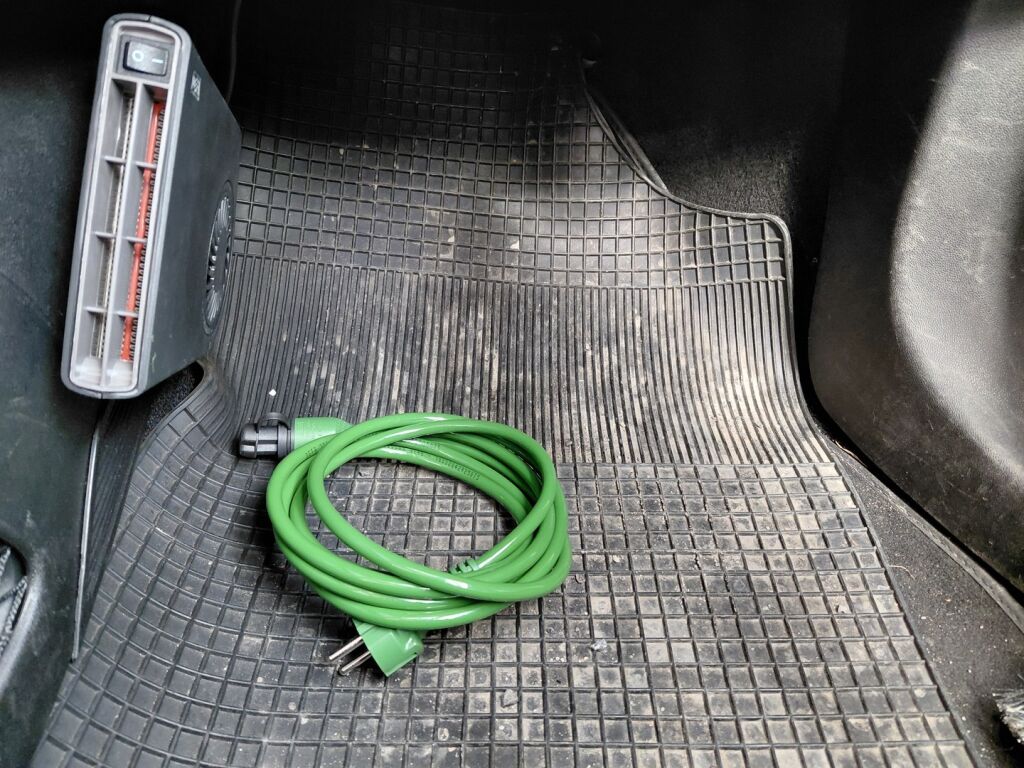 Fiat Punto 2013 Punainen