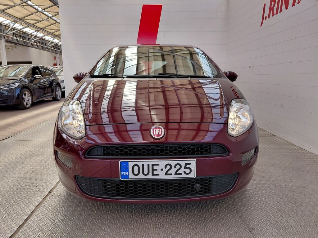 Fiat Punto 2013 Punainen