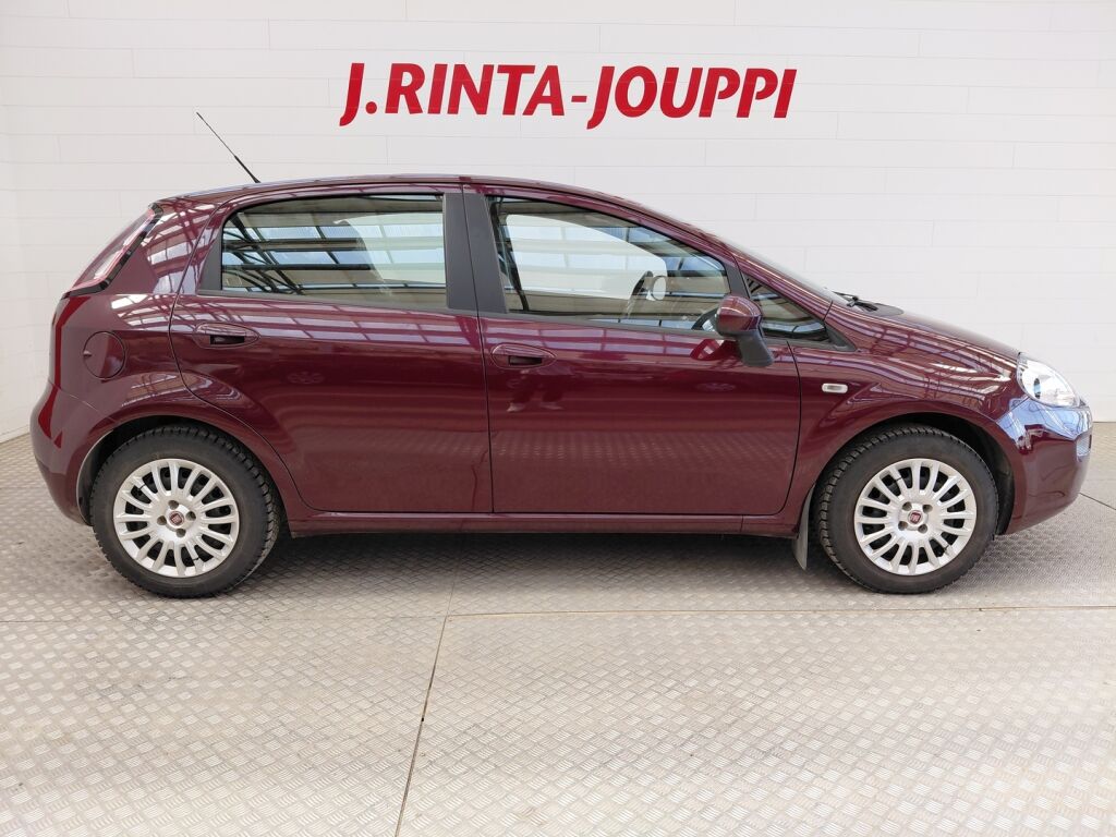Fiat Punto 2013 Punainen