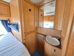 Hymer Mobil B574 2003 Valkoinen