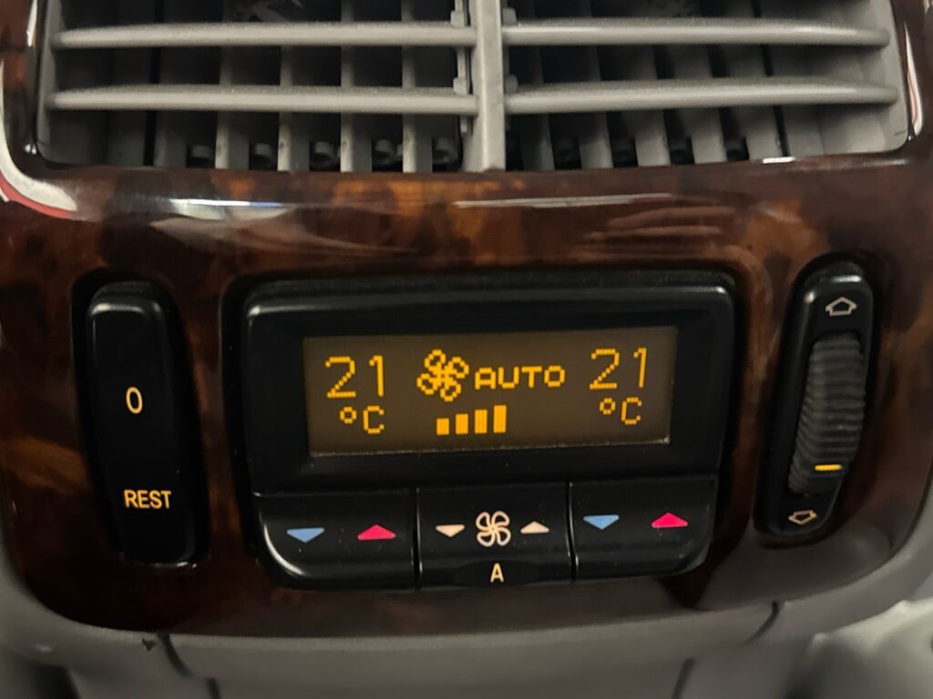 Mercedes-Benz S 2002 Sininen