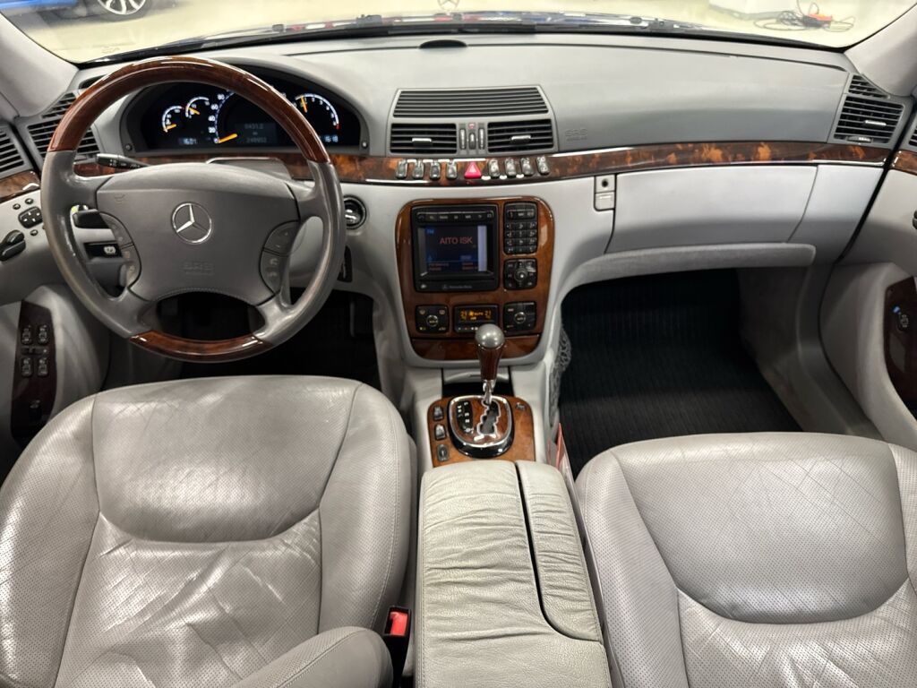 Mercedes-Benz S 2002 Sininen