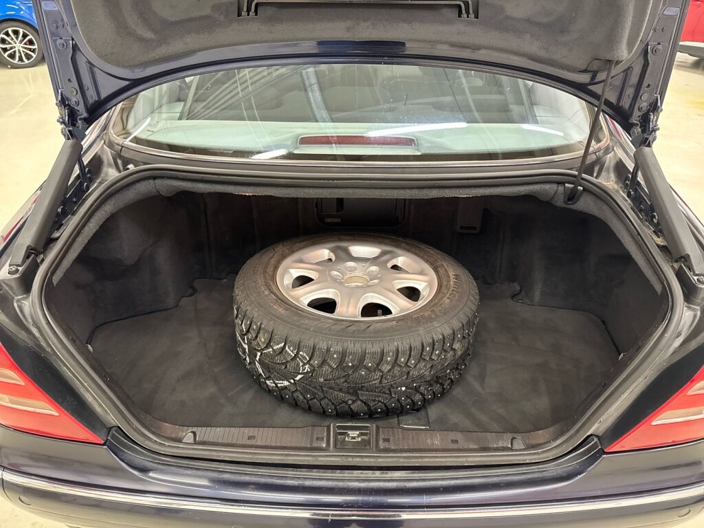 Mercedes-Benz S 2002 Sininen