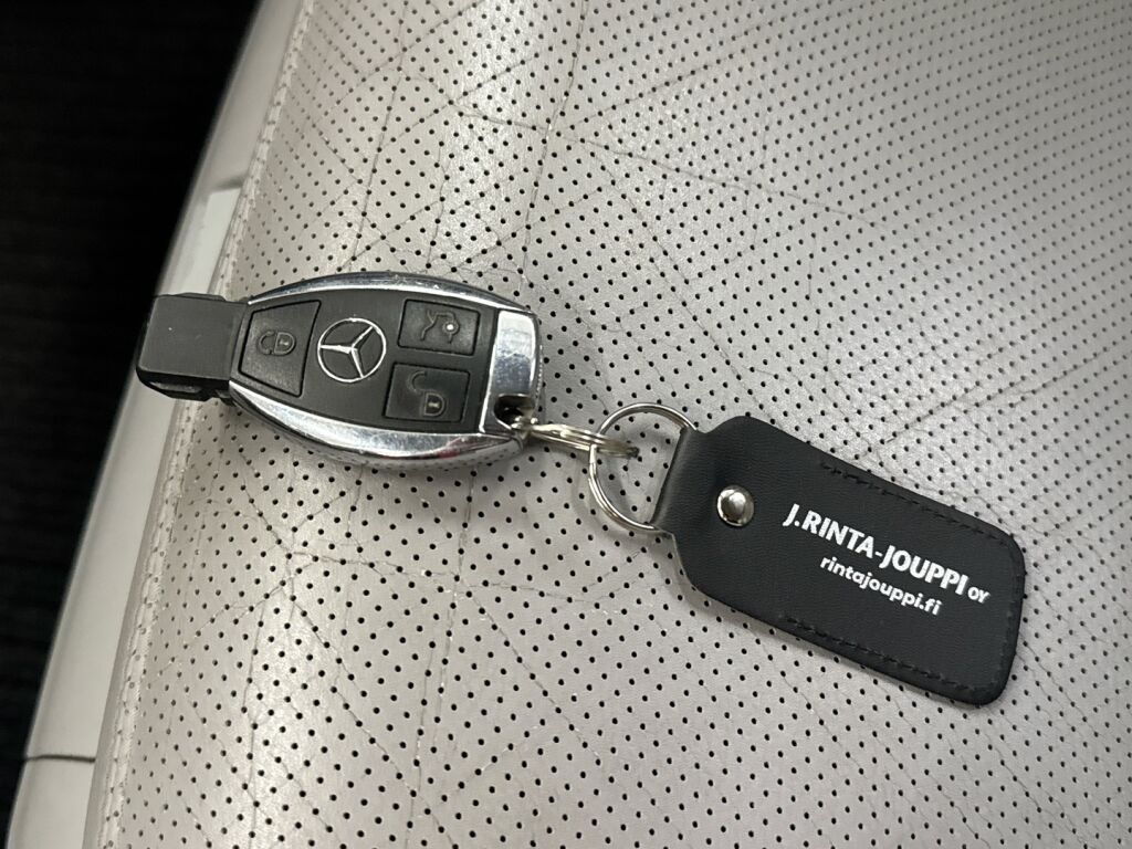 Mercedes-Benz S 2002 Sininen