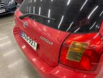 Toyota Corolla 2004 Punainen