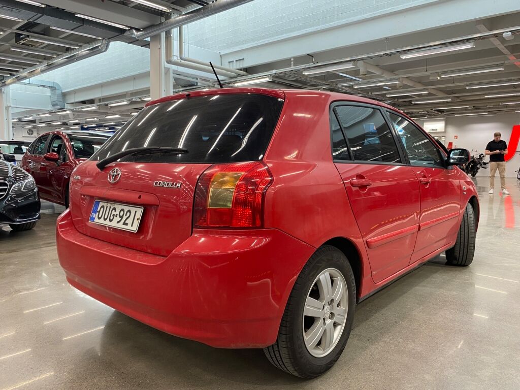 Toyota Corolla 2004 Punainen