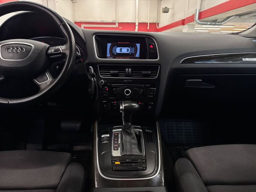 Audi Q5 2014 Musta