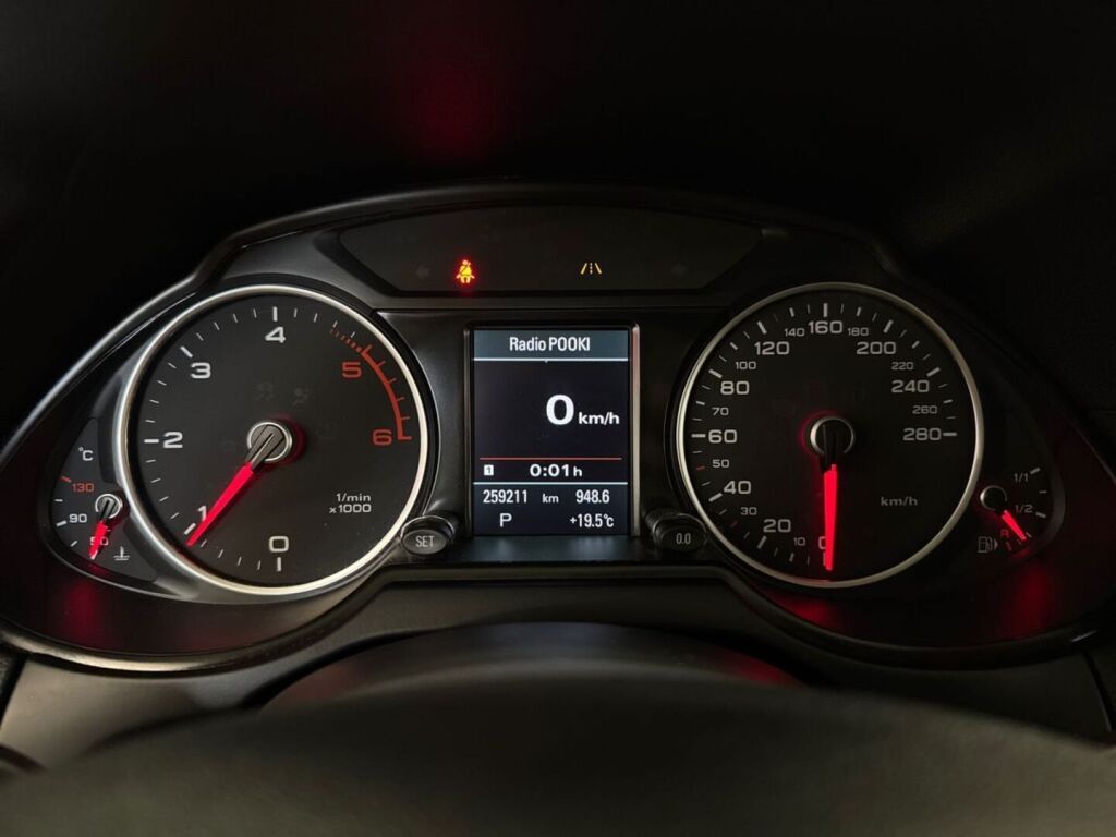 Audi Q5 2014 Musta