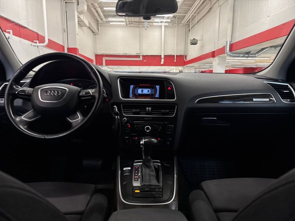 Audi Q5 2014 Musta