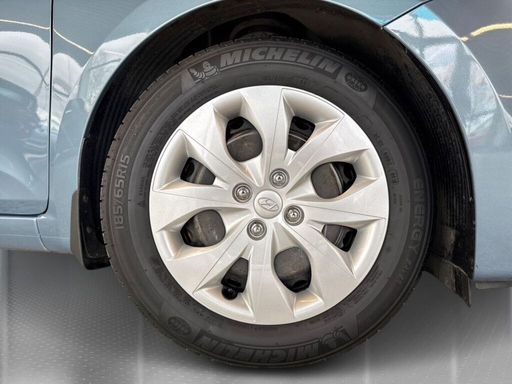 Hyundai i20 Hatchback 2019 Metallinhohto Sininen