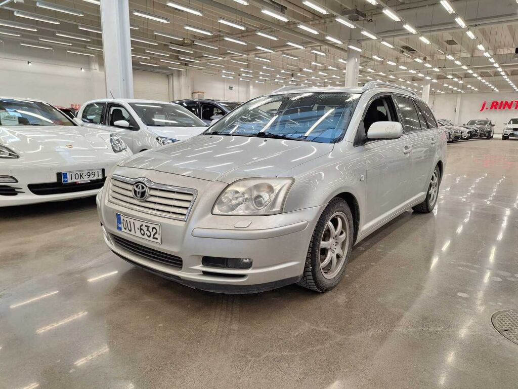 Toyota Avensis 2006 Hopea