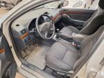Toyota Avensis 2006 Hopea
