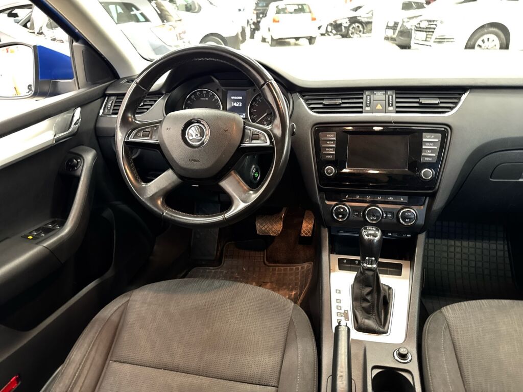 Skoda Octavia 2014 Sininen