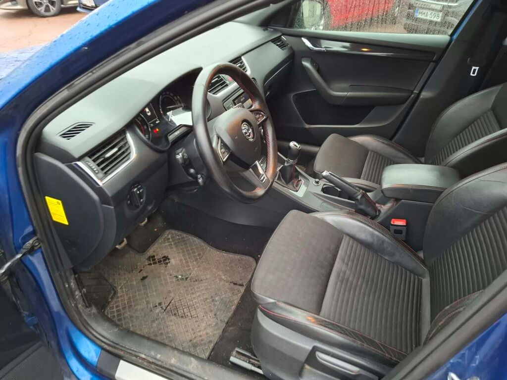 Skoda Octavia 2013 Sininen