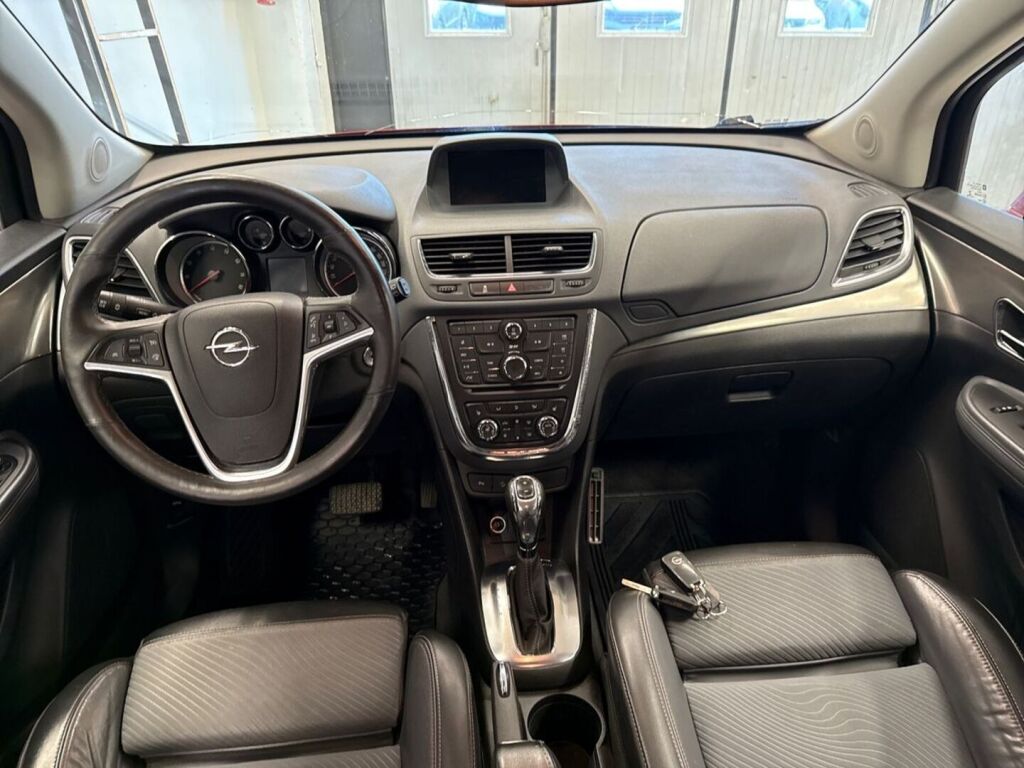Opel Mokka 2014 Oranssi