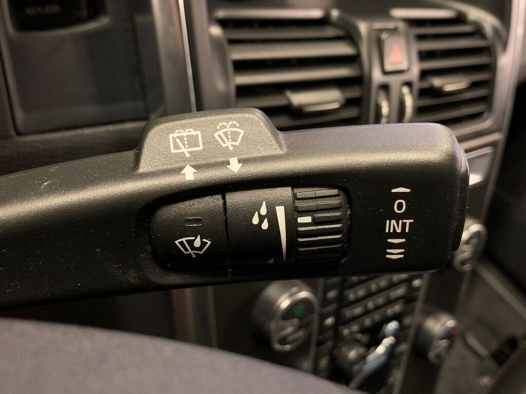 Volvo XC60 2014 Musta