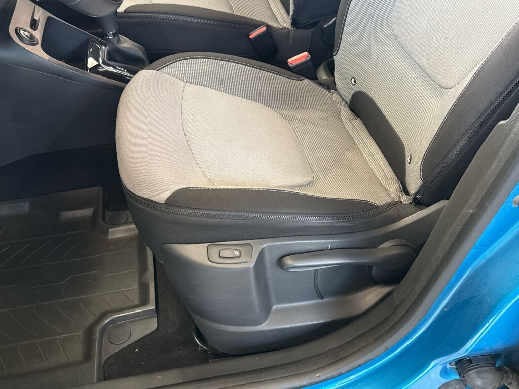 Renault Captur 2013 Sininen