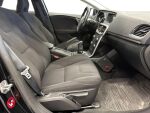 Volvo V40 2013 Musta