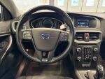 Volvo V40 2013 Musta