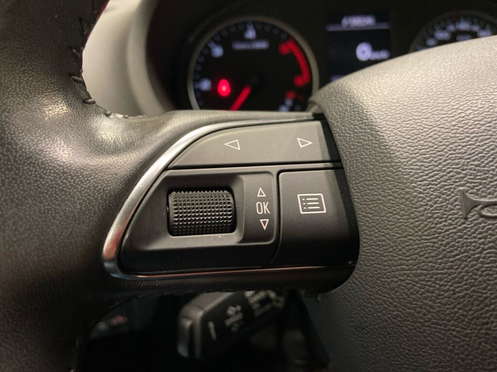 Audi A3 2013 Punainen