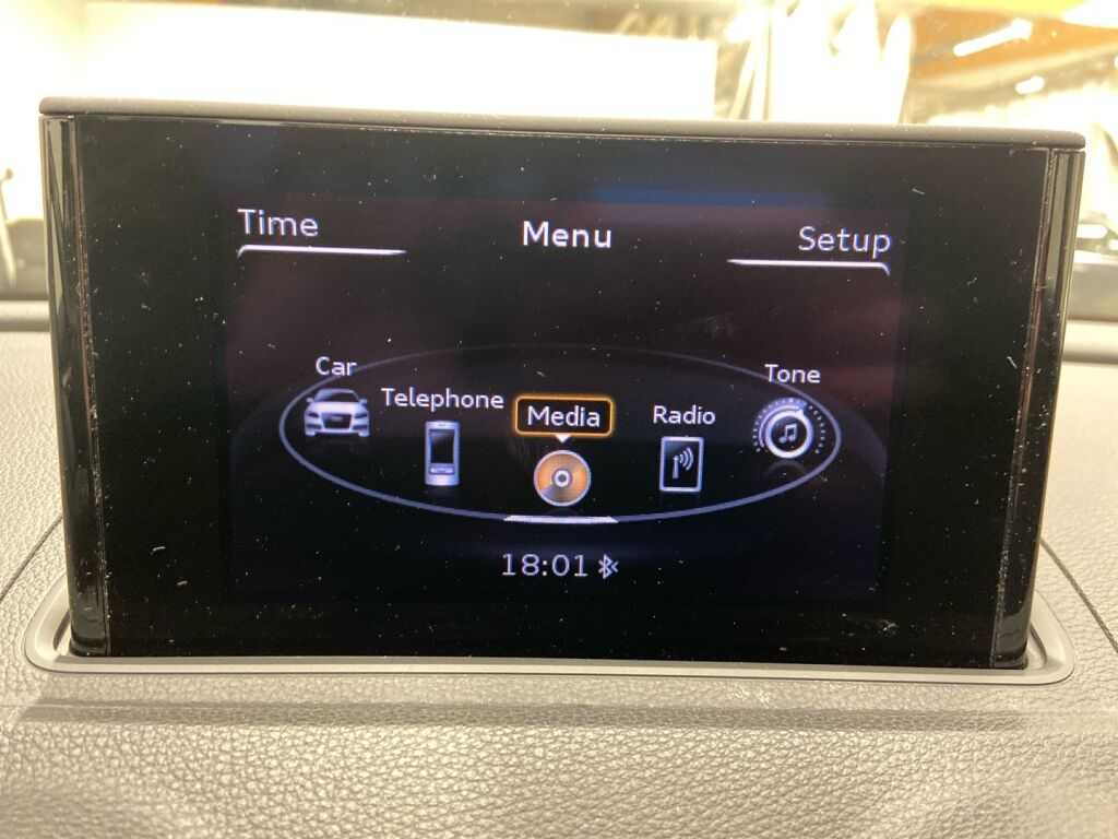 Audi A3 2013 Punainen