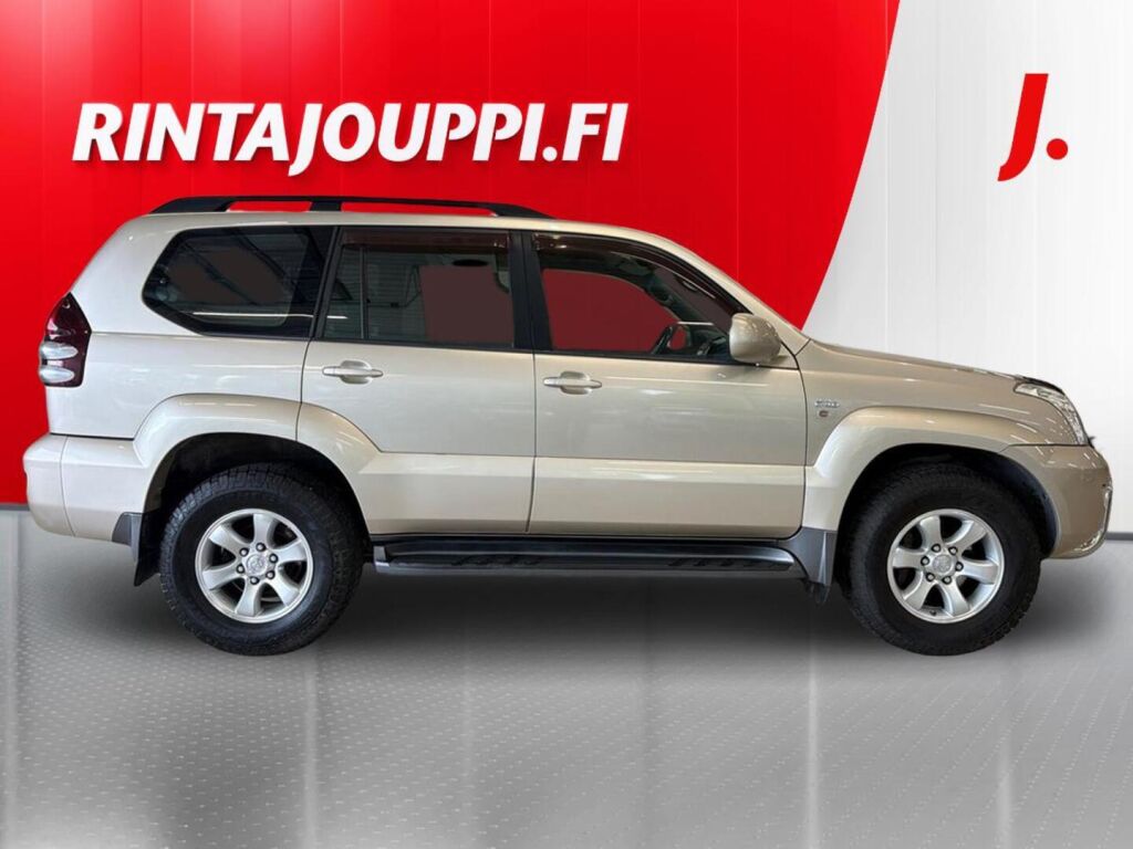 Toyota Land Cruiser 2007 Ruskea (beige)