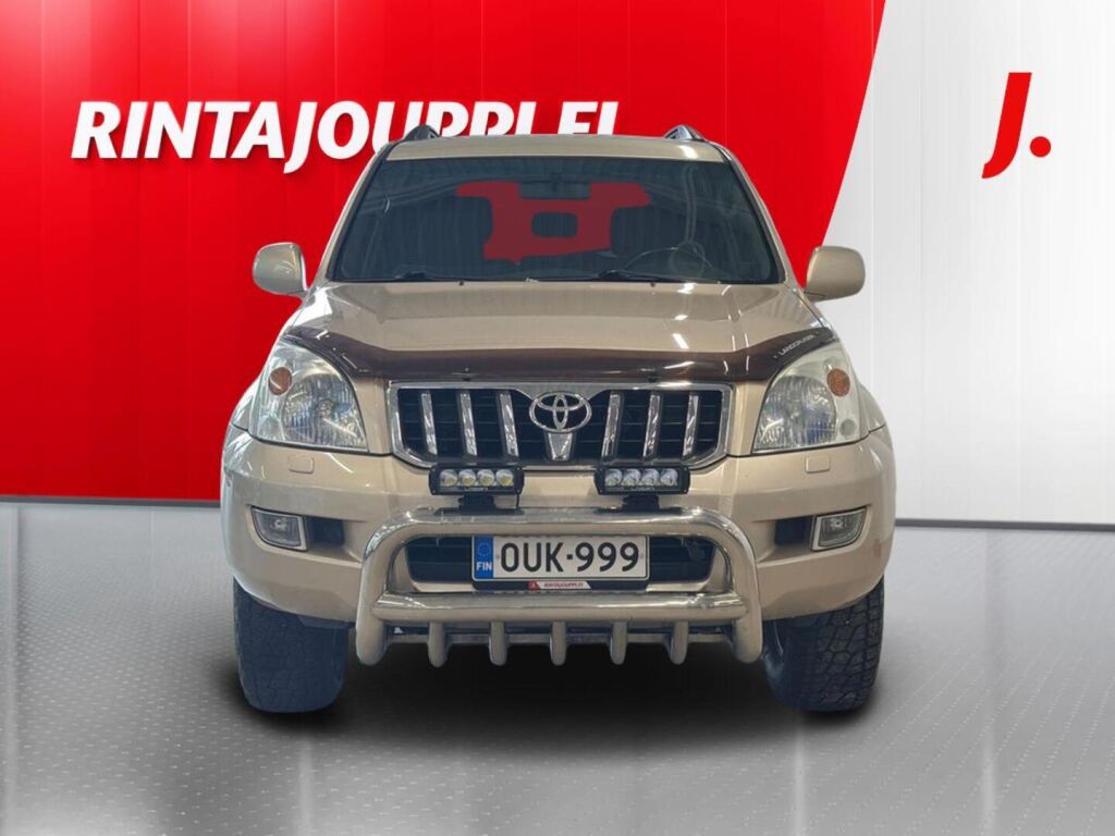 Toyota Land Cruiser 2007 Ruskea (beige)