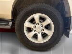 Toyota Land Cruiser 2007 Ruskea (beige)