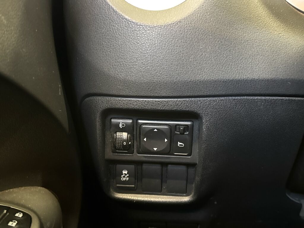 Nissan Juke 2014 Harmaa