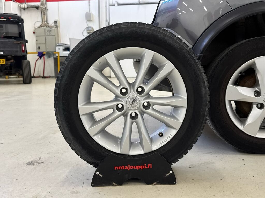 Nissan Juke 2014 Harmaa