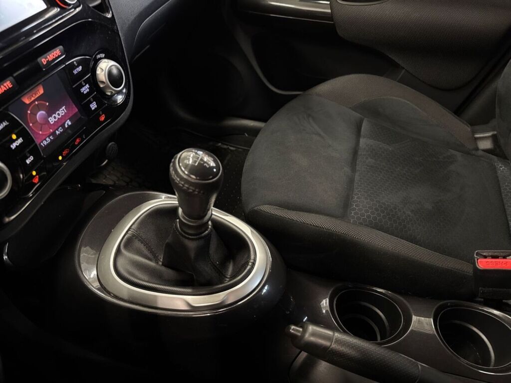 Nissan Juke 2015 Sininen