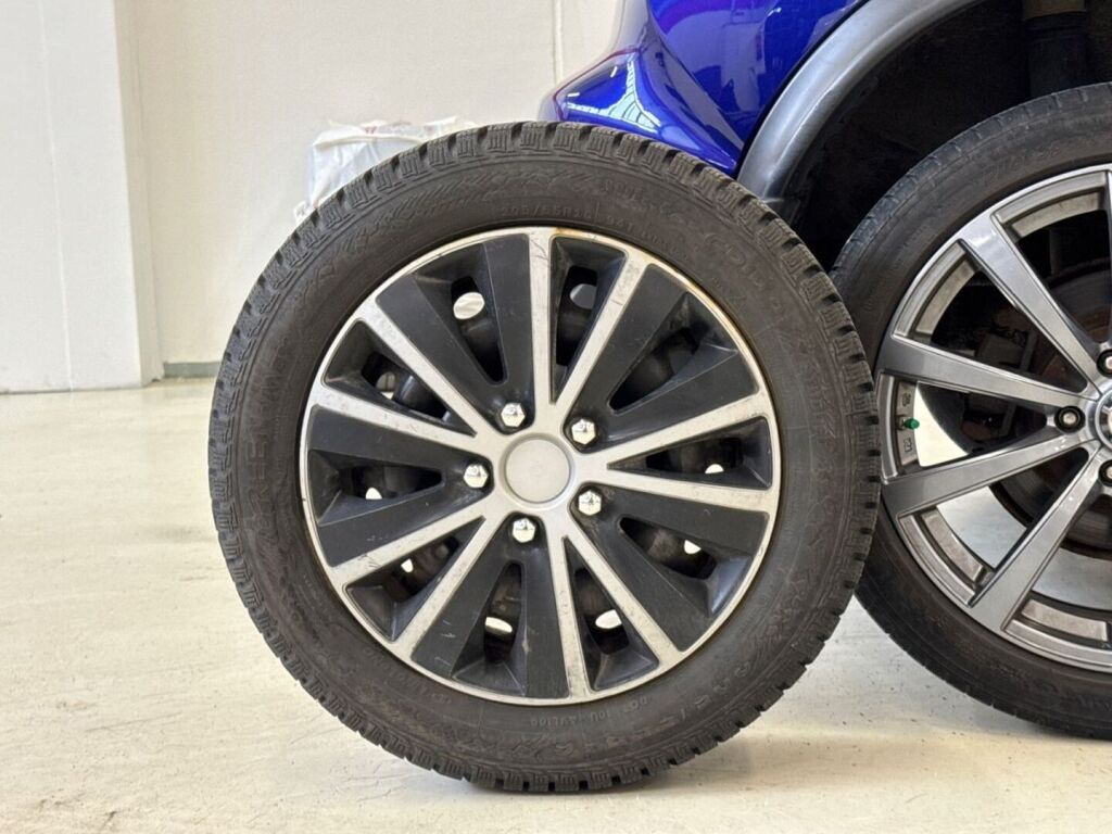 Nissan Juke 2015 Sininen