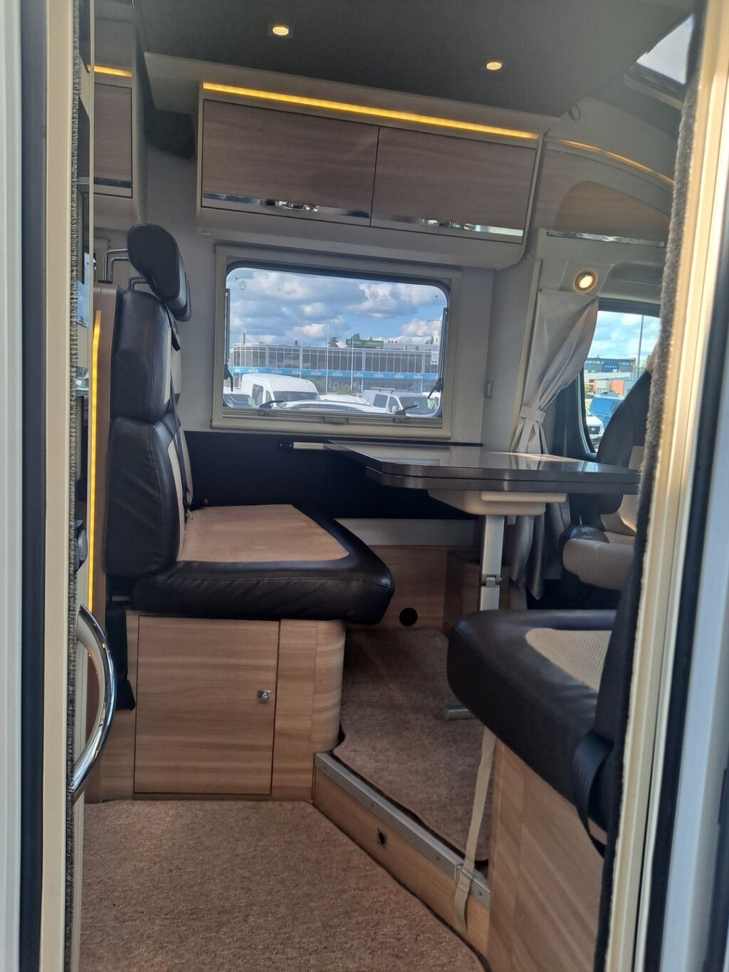 Adria Matrix Axess 670 SL 2015 Valkoinen