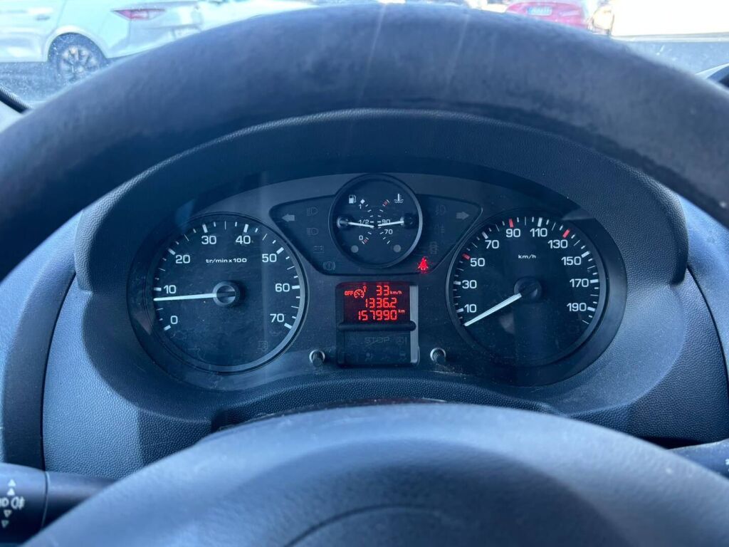 Toyota Proace 2015 Harmaa