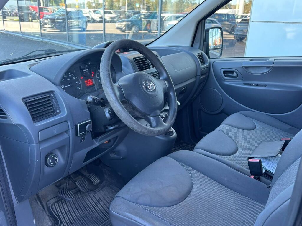 Toyota Proace 2015 Harmaa